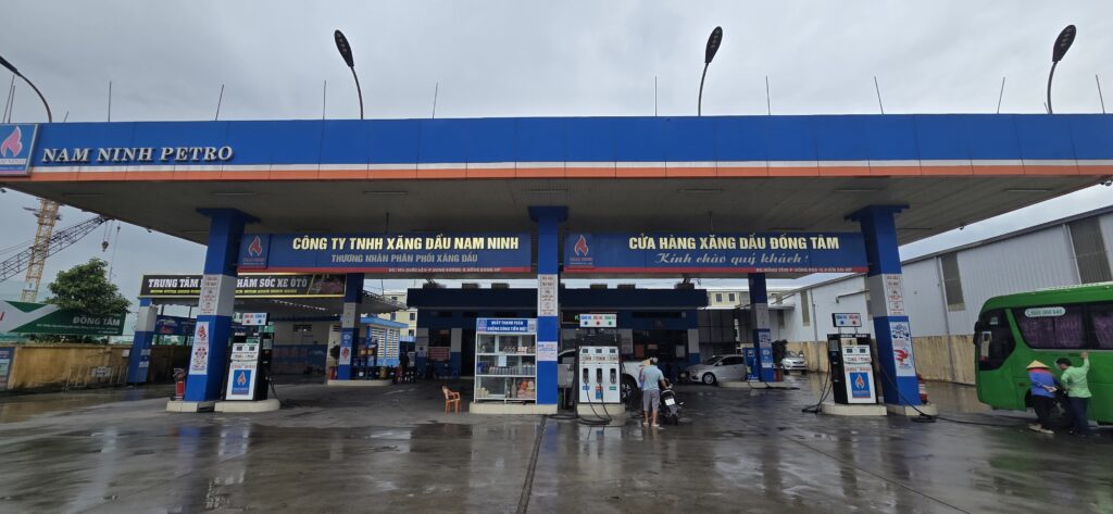 NAM NINH PETRO 주유소 이미지