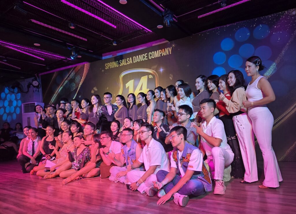 하노이 살사 파티 이미지