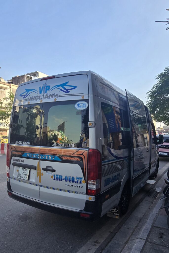 하이퐁 리무진 버스 이미지