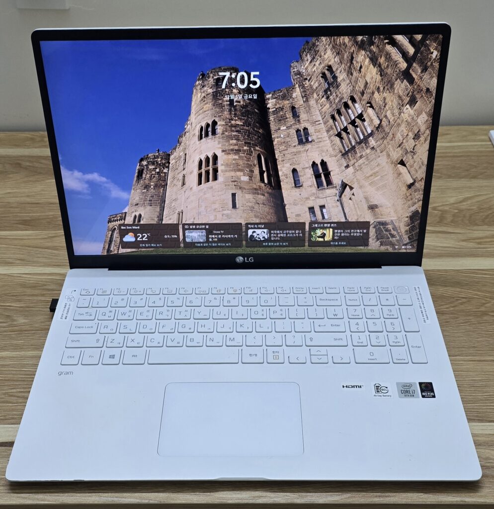 LG 그램 17 이미지