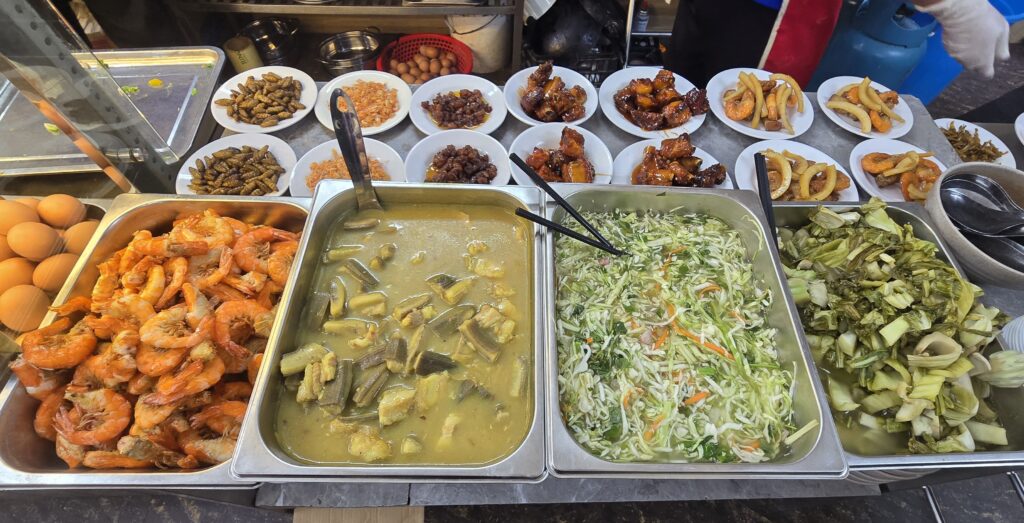 하이퐁 현지인 맛집 Ngan Phục Vụ Chậm 이미지