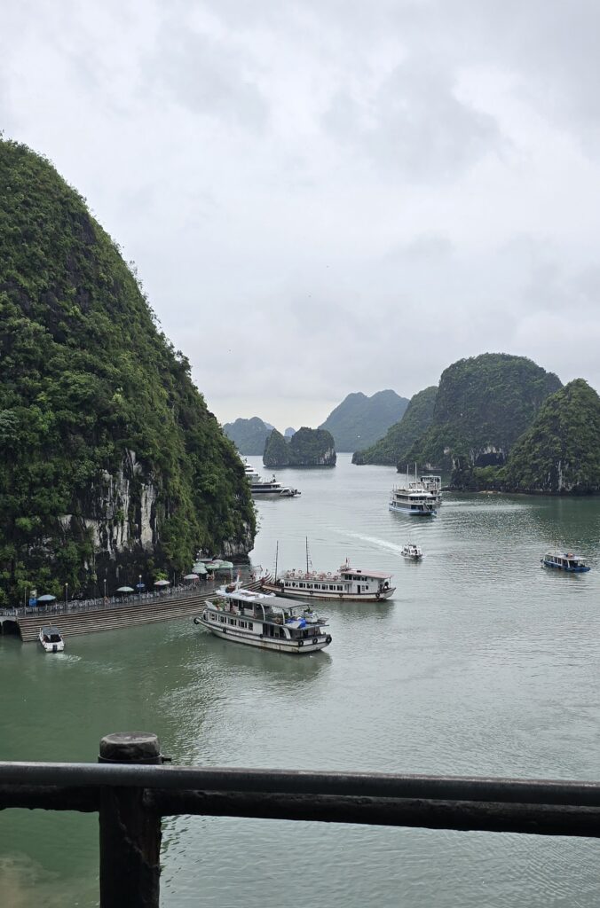 하롱베이 크루즈 투어 이미지