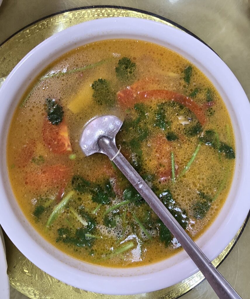 몽까이 비자런 맛집 이미지