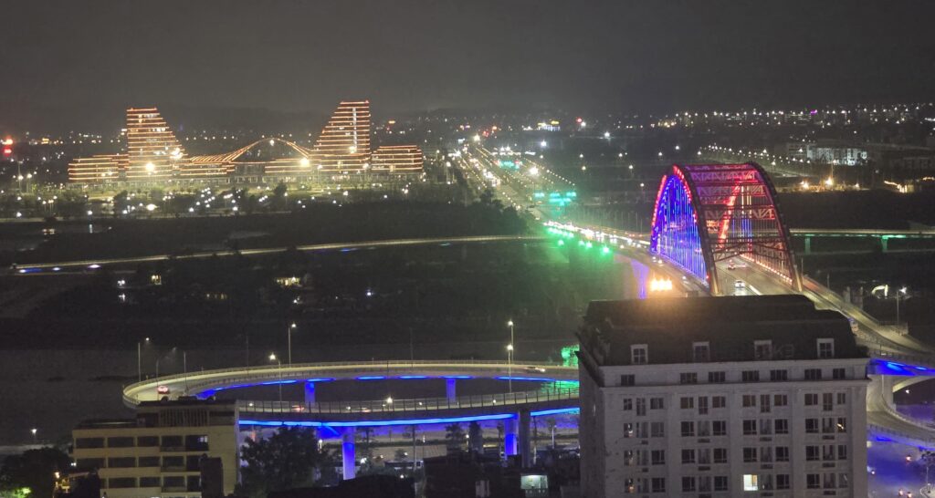 하이퐁 야경 핫플 이미지