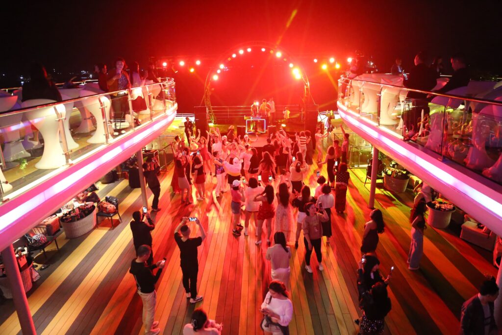 하롱베이 크루즈 살사파티 이미지